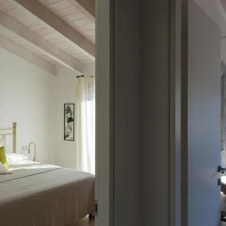 La Casa Di Alice Exclusive Pool